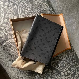 Pochette Voyage men’s clutch